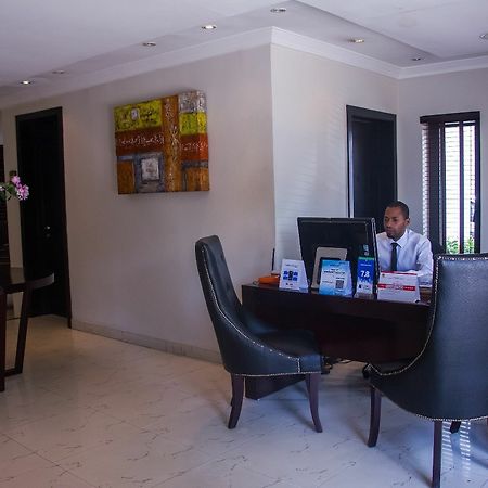 S & S Hotel & Suites Lagos Dış mekan fotoğraf