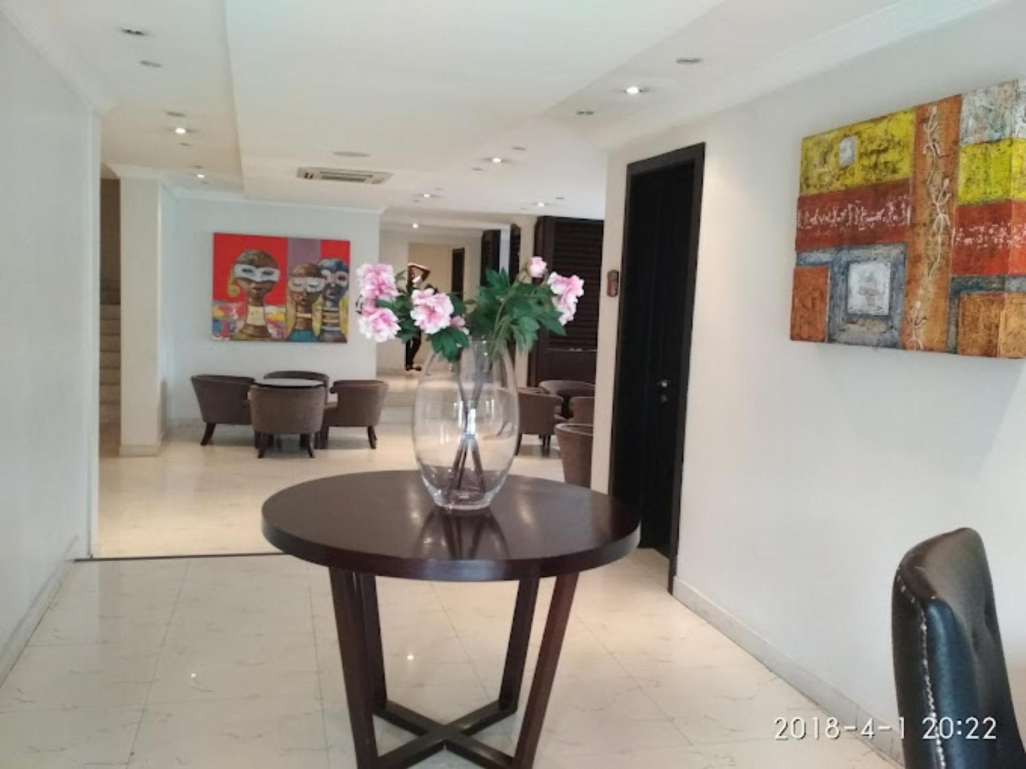 S & S Hotel & Suites Lagos Dış mekan fotoğraf