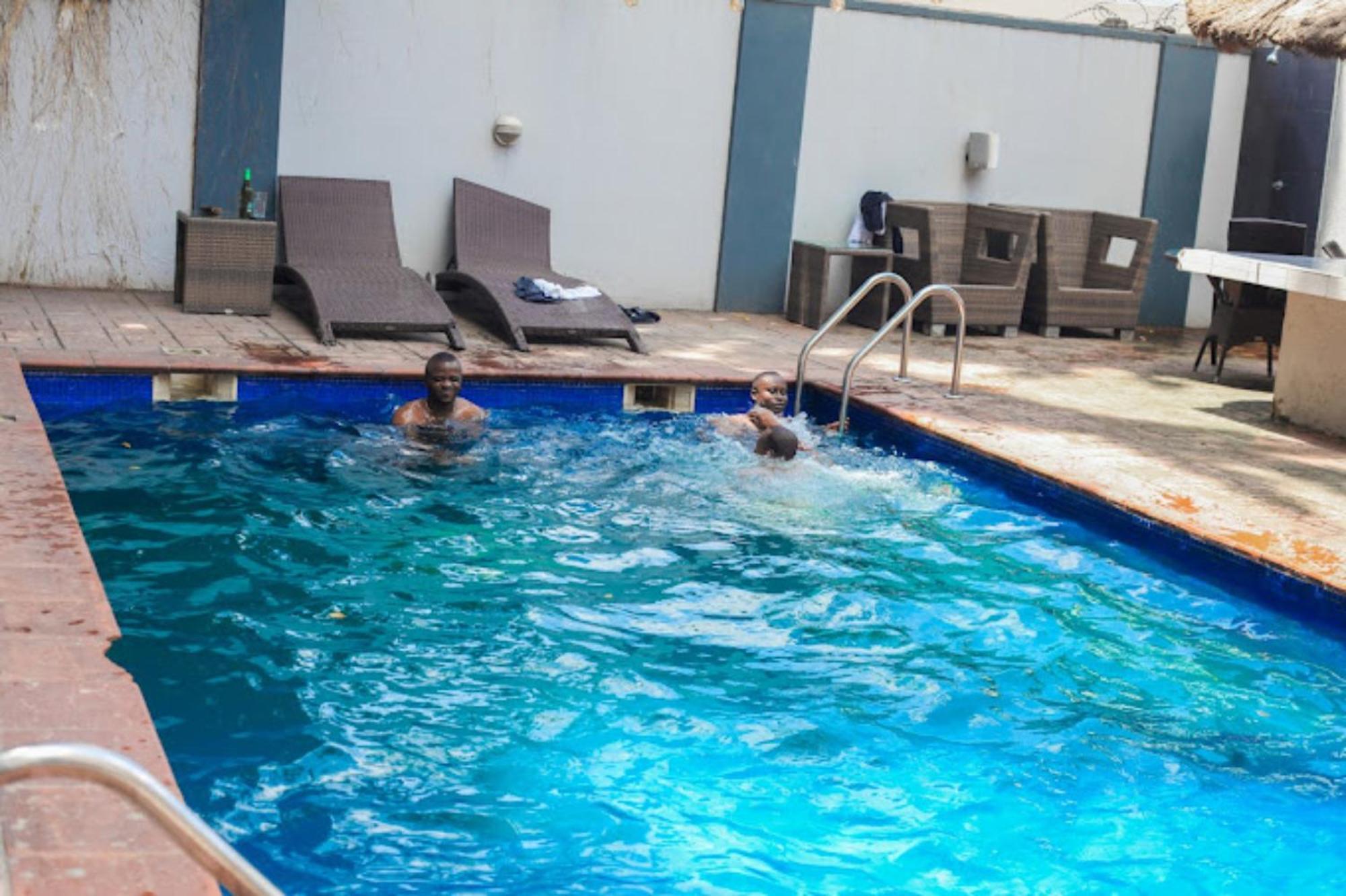 S & S Hotel & Suites Lagos Dış mekan fotoğraf