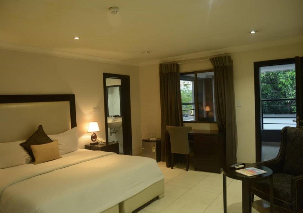 S & S Hotel & Suites Lagos Dış mekan fotoğraf
