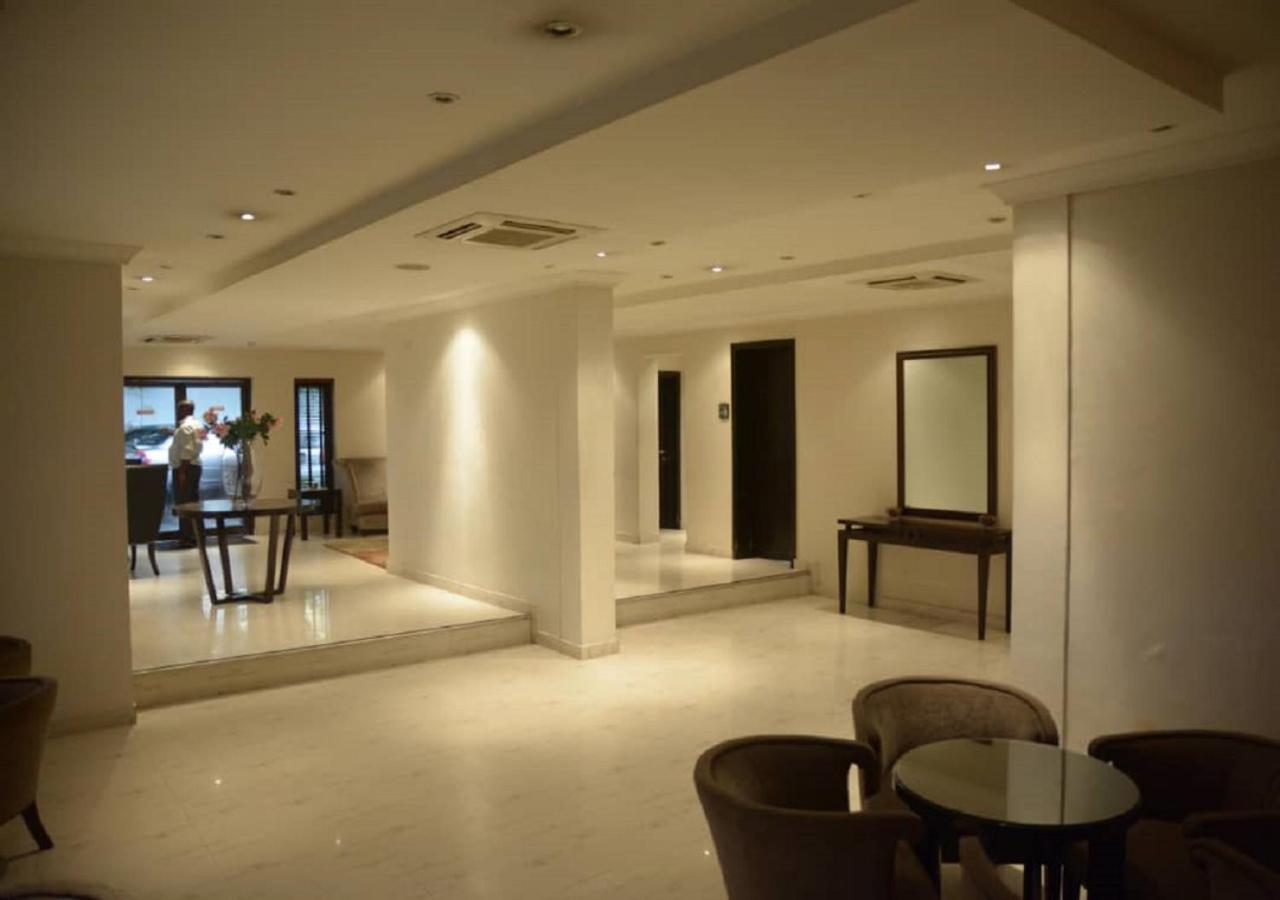 S & S Hotel & Suites Lagos Dış mekan fotoğraf