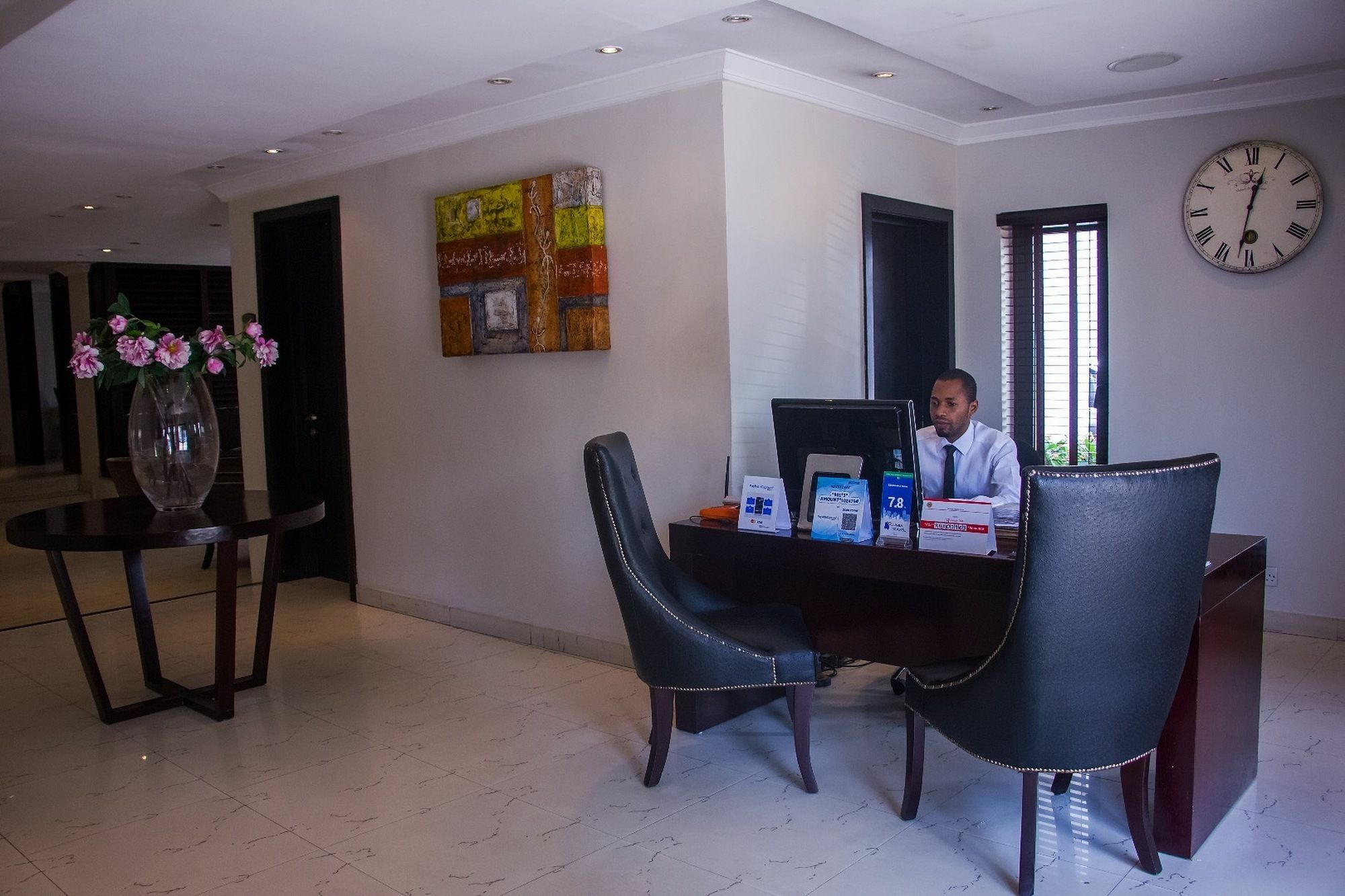 S & S Hotel & Suites Lagos Dış mekan fotoğraf